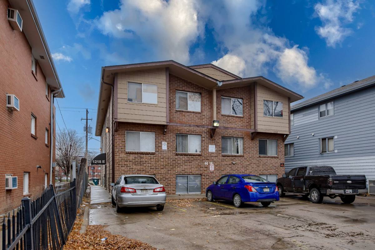 Apartment for rent at 1218 E St, Lincoln, NE 68508