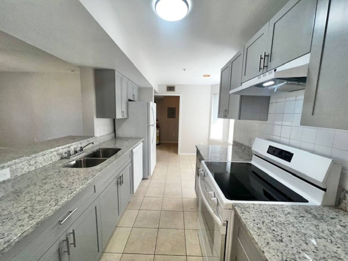 Apartment for rent at 420 Summit Ridge Place, Longwood, FL 32779