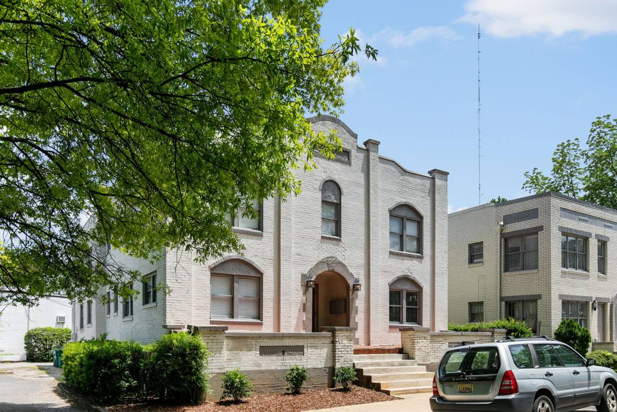 Apartment for rent at 1407 14th St S, Birmingham, AL 35205