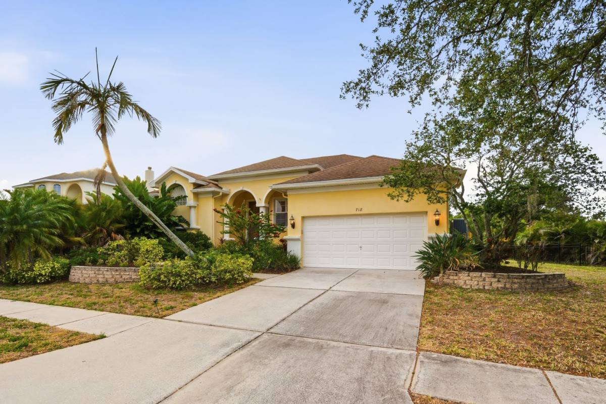 House for rent at 718 Bunker View Dr, Apollo Beach, FL 33572