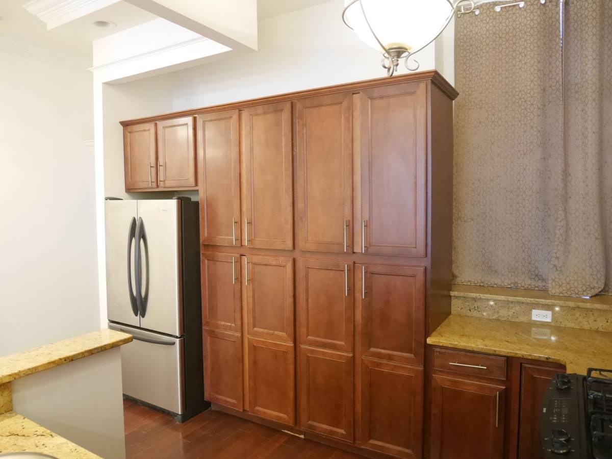 Condo for rent at 2318 Eutaw Place #1, Baltimore, MD 21217