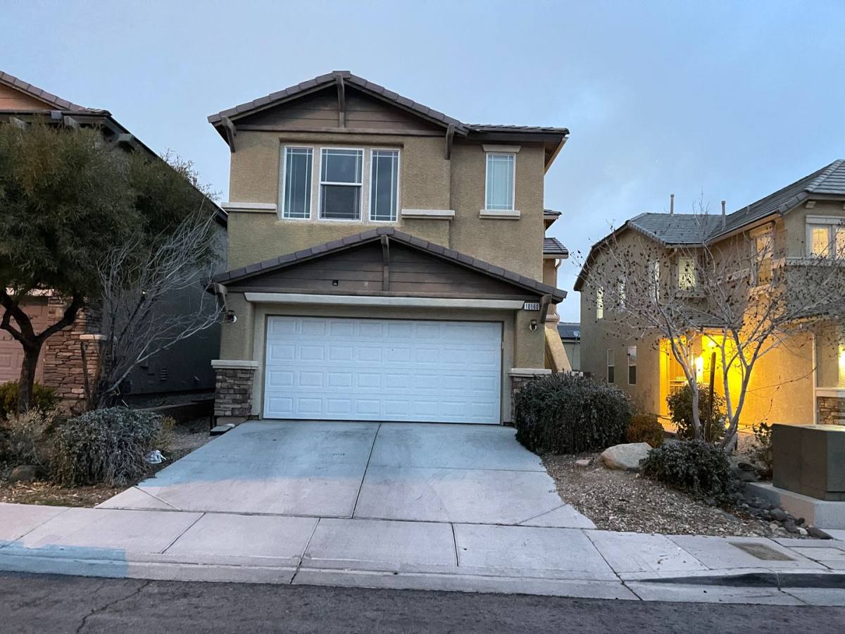 House for rent at 10160 Hollis Mountain Ave, Las Vegas, NV 89148
