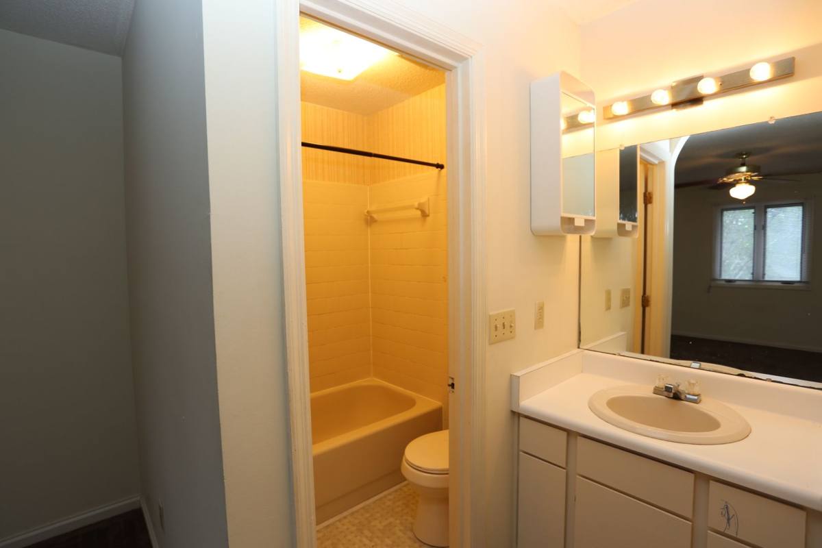 Townhouse for rent at 706 Hillwood Dr, Statesboro, GA 30458