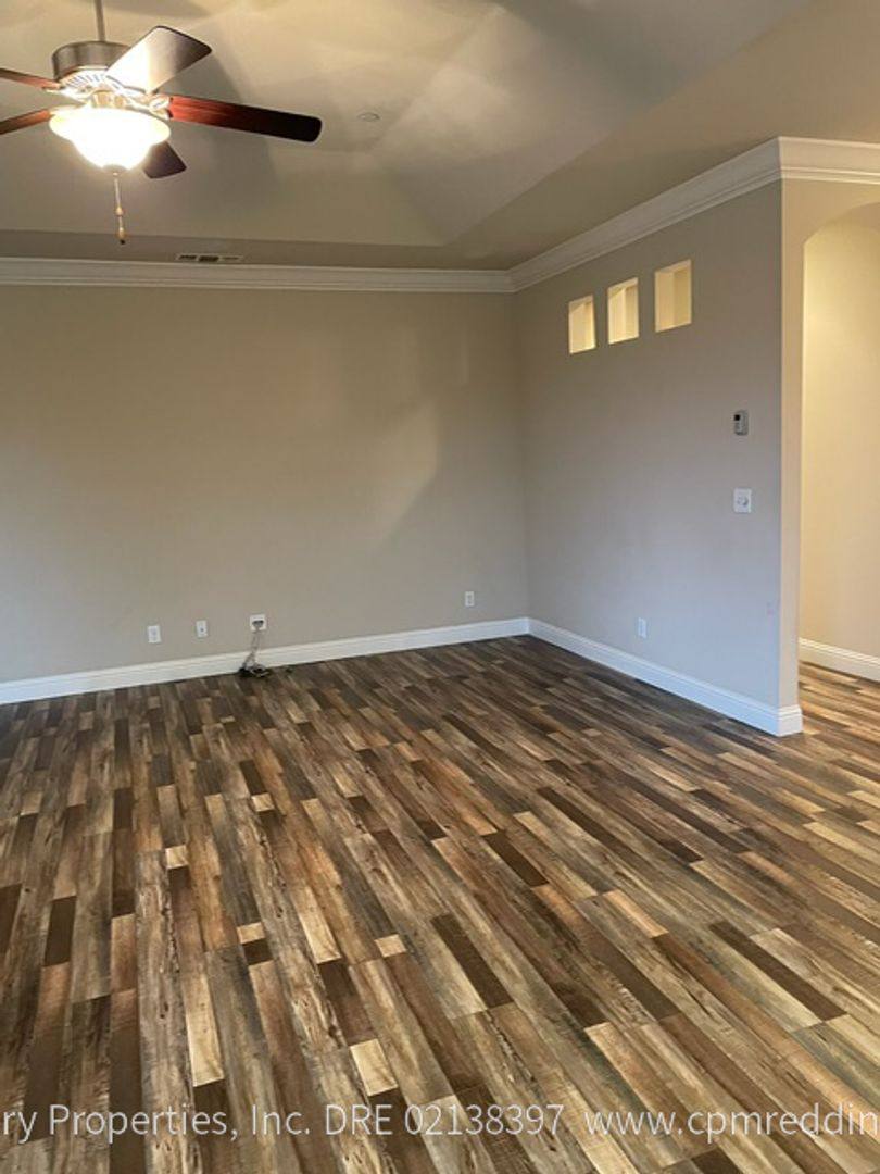 House for rent at 3491 Carlsbad Lane, Redding, CA 96002