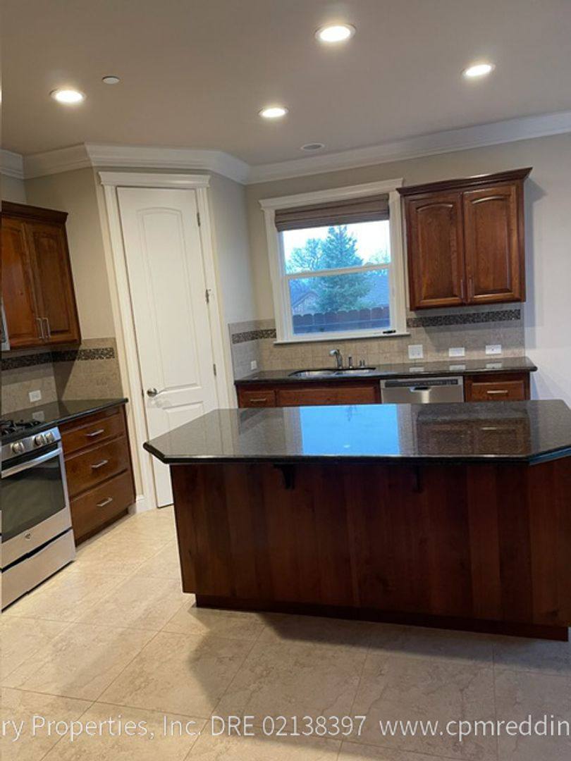 House for rent at 3491 Carlsbad Lane, Redding, CA 96002