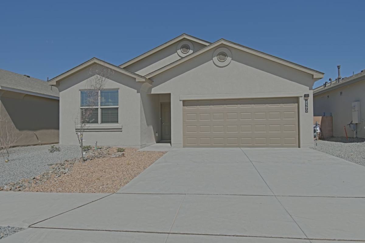 House for rent at 2590 Camino Plata Loop, Rio Rancho, NM 87144