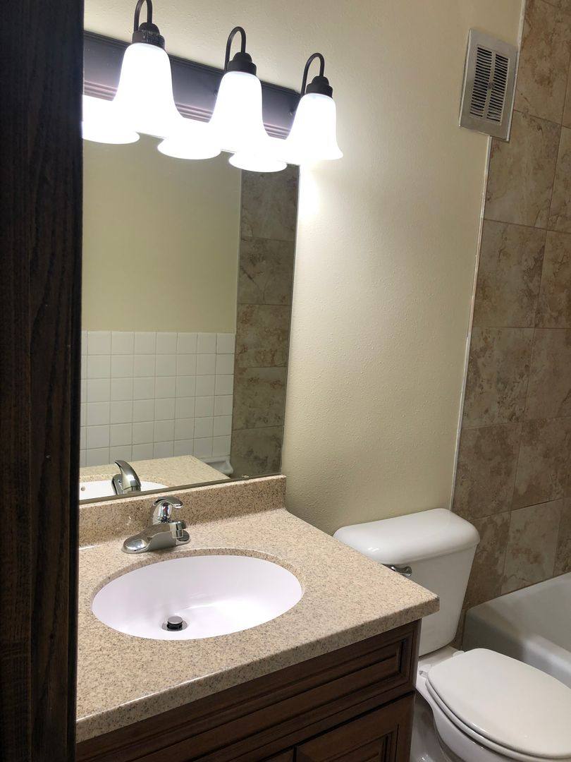 Apartment for rent at 616 10th Ave N, Saint Cloud, MN 56303