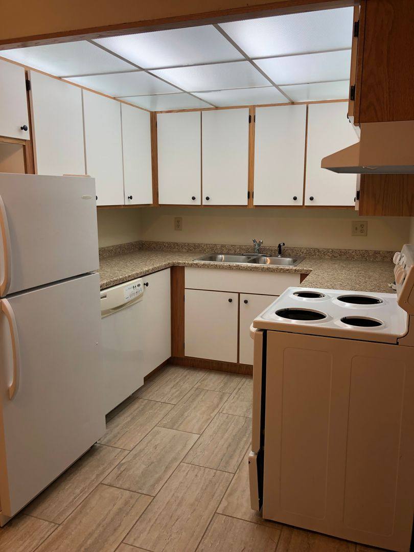 Apartment for rent at 616 10th Ave N, Saint Cloud, MN 56303