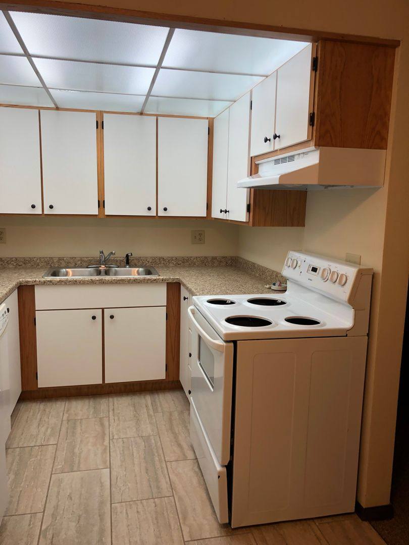Apartment for rent at 616 10th Ave N, Saint Cloud, MN 56303