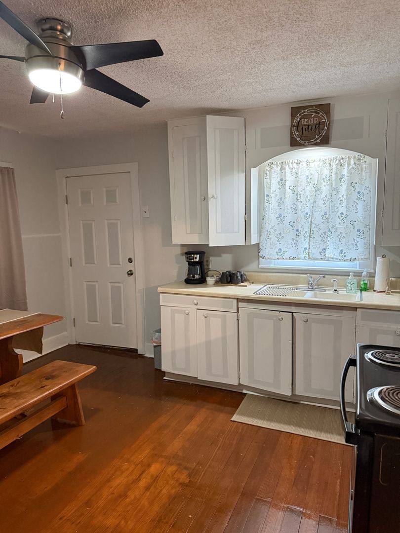 House for rent at 1201 S 25th St, Temple, TX 76504