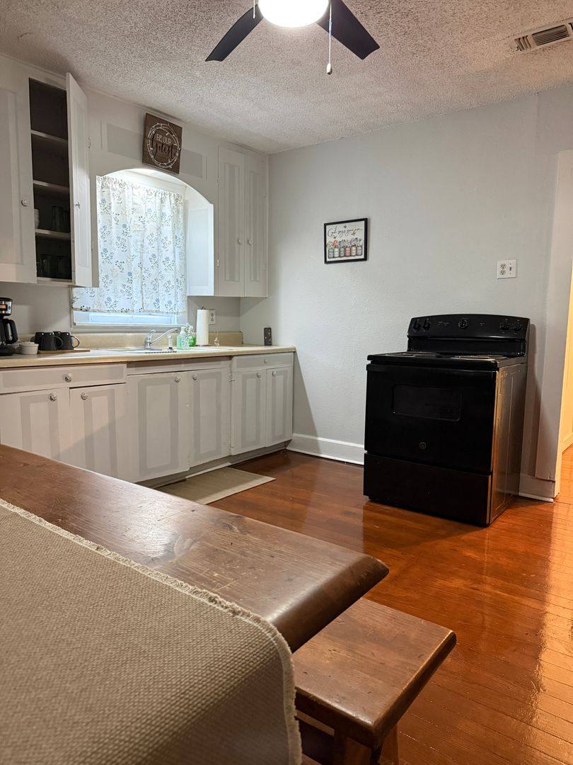 House for rent at 1201 S 25th St, Temple, TX 76504