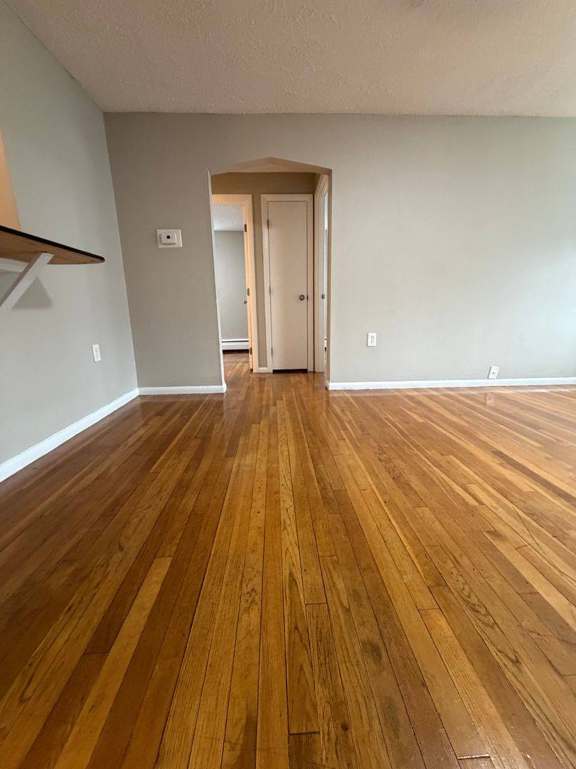 Apartment for rent at 206 Stackpole St, Lowell, MA 01852