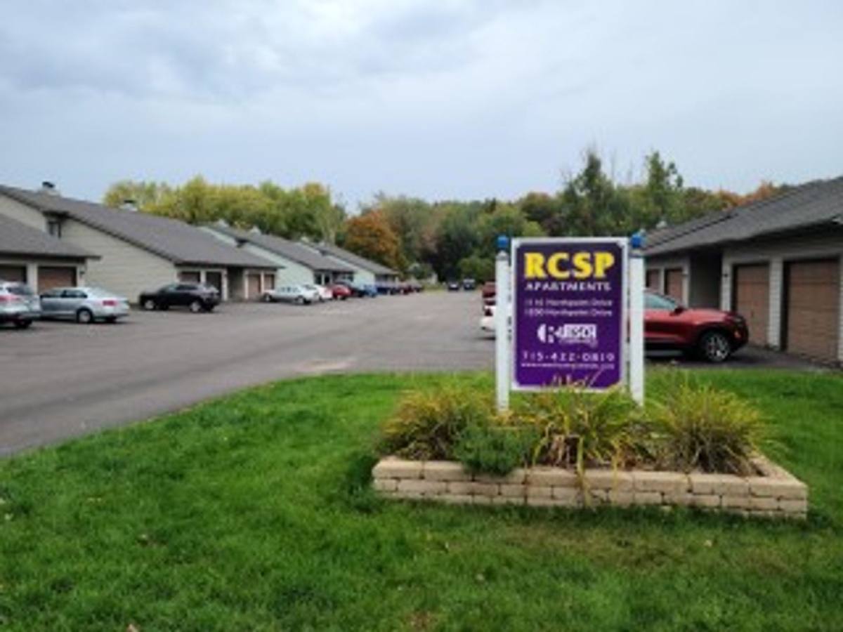 Apartment for rent at 1116 N Point Dr, Stevens Point, WI 54481