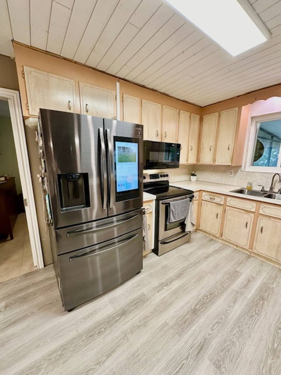 House for rent at 203 Hastings Court, Fort Walton Beach, FL 32547