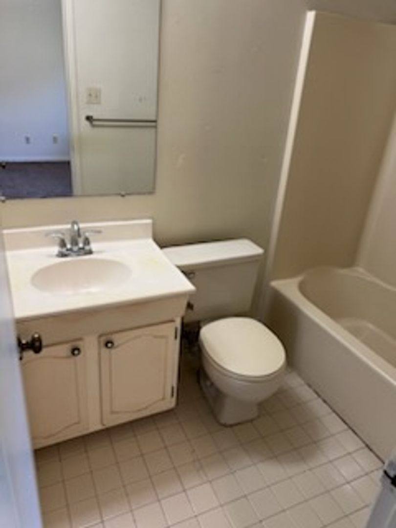 Apartment for rent at 1 Hidden Valley Dr #F8, Tupelo, MS 38801