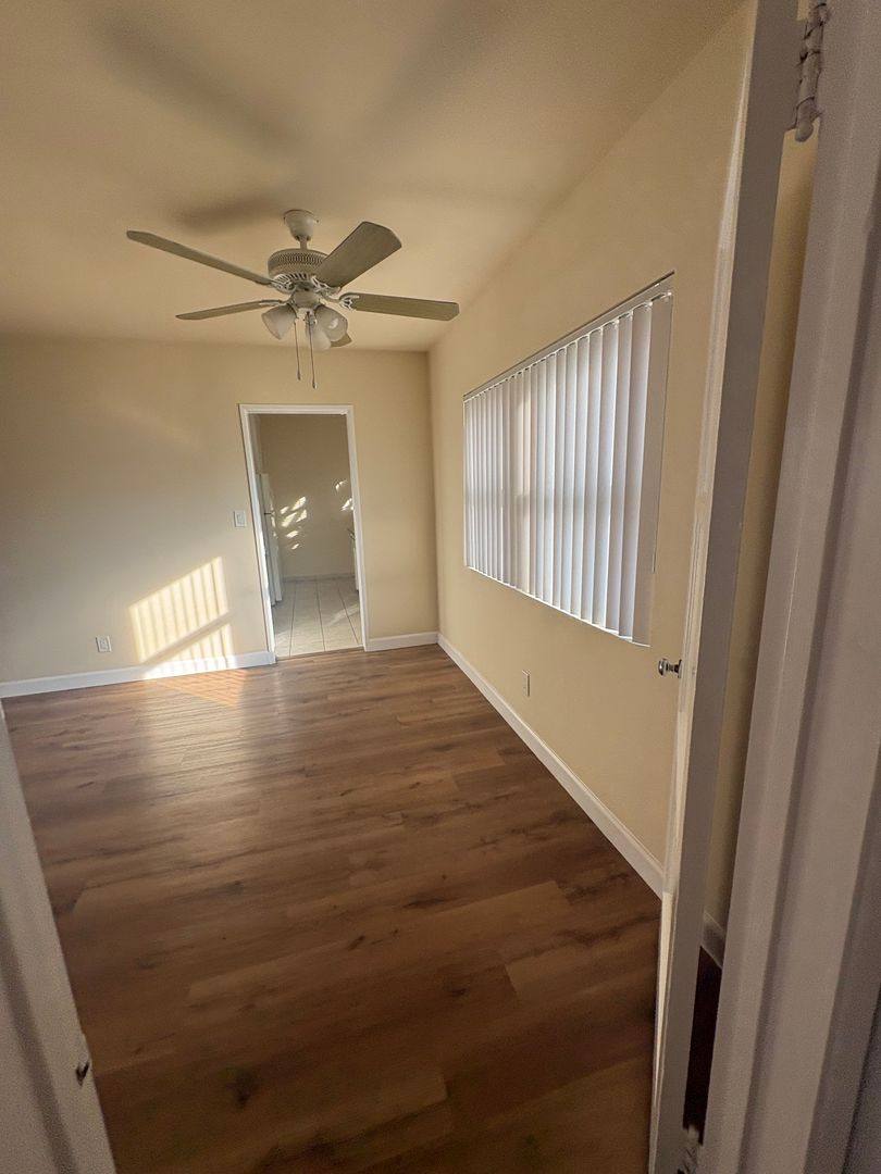Apartment for rent at 9016 Reading Ave, Los Angeles, CA 90045