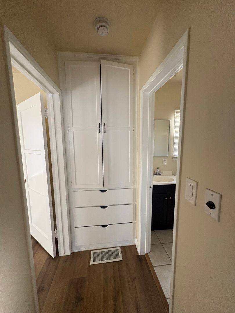 Apartment for rent at 9016 Reading Ave, Los Angeles, CA 90045