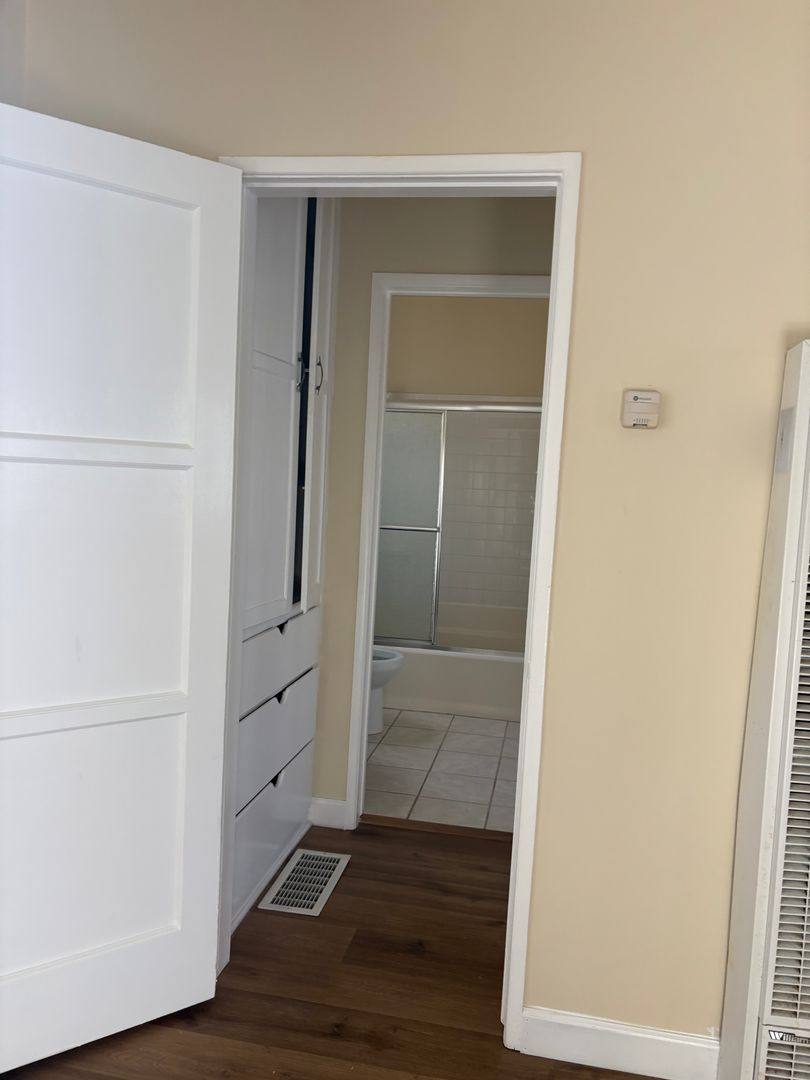 Apartment for rent at 9016 Reading Ave, Los Angeles, CA 90045