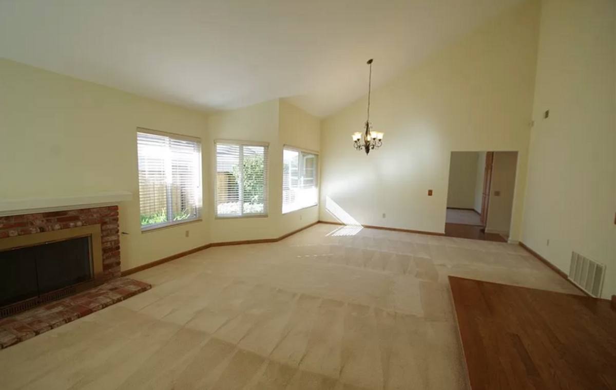 House for rent at 6797 Oak Forest Dr, Oak Park, CA 91377
