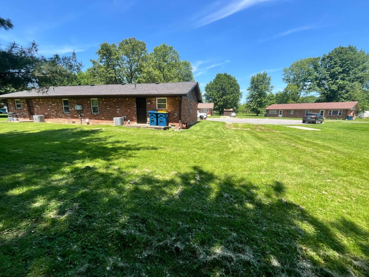 Apartment for rent at 307 Sunset Lane, Arcadia, IN 46030