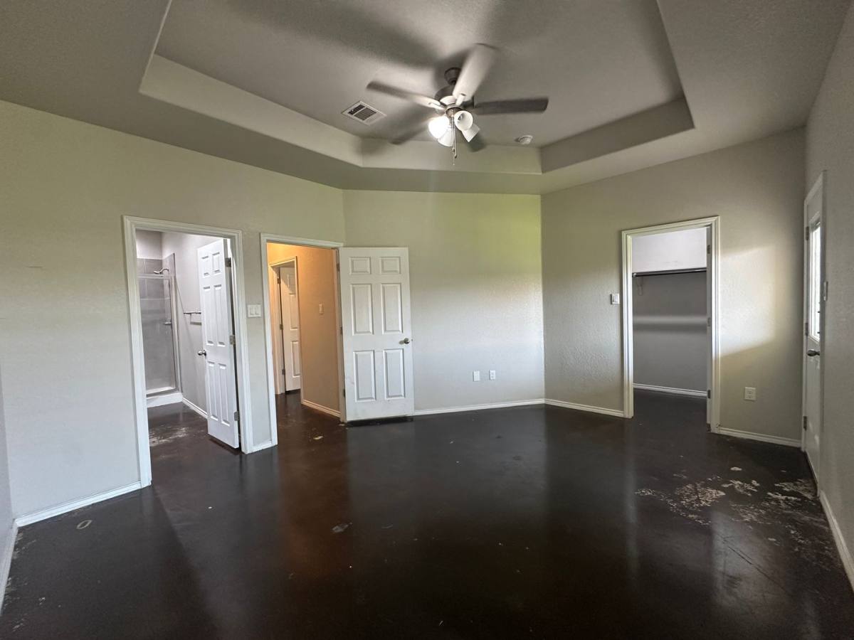 Townhouse for rent at 1116 Burek, Seguin, TX 78155