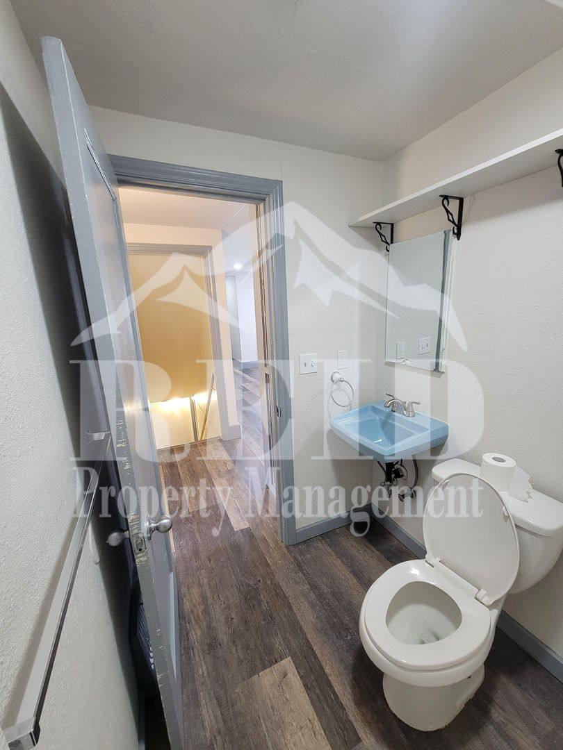 House for rent at 1212 Evans Ave W, Bremerton, WA 98312