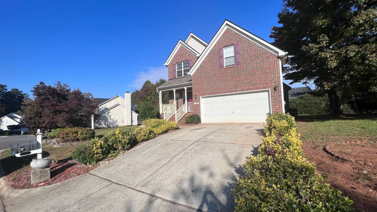 House for rent at 201 Tecumseh Court, Cary, NC 27513