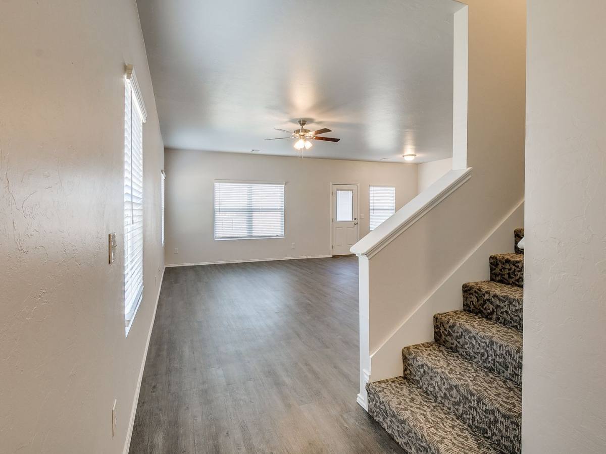 House for rent at 9513 Black Tail Circle, Yukon, OK 73099