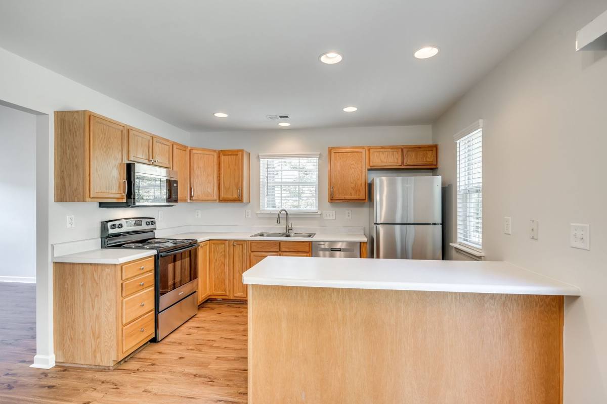 Townhouse for rent at 14139 Tranters Creek Lane, Charlotte, NC 28273