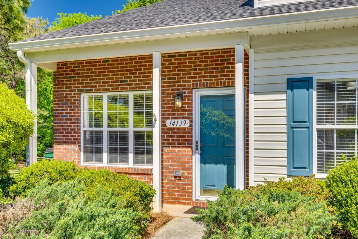Townhouse for rent at 14139 Tranters Creek Lane, Charlotte, NC 28273