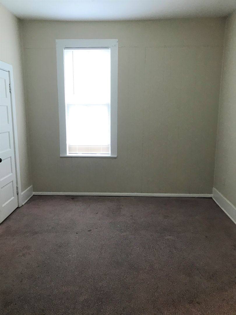 Apartment for rent at 402 S 4th St, Lafayette, IN 47901
