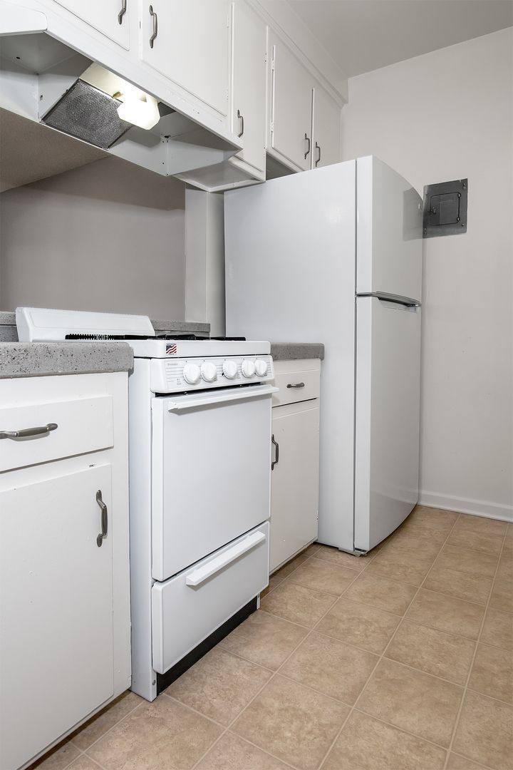 Apartment for rent at 1066 Spazier Ave, Glendale, CA 91201