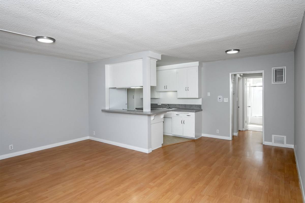 Apartment for rent at 1066 Spazier Ave, Glendale, CA 91201