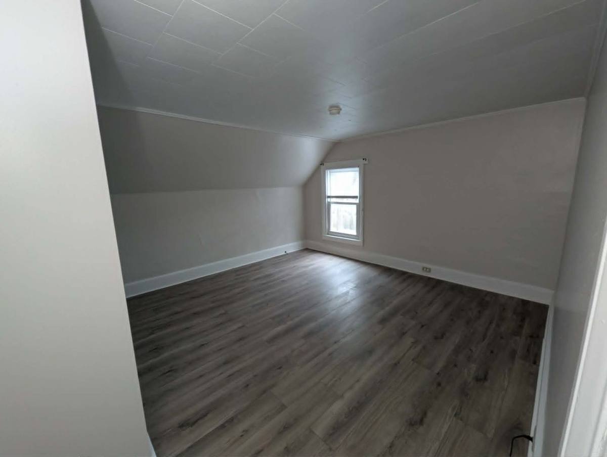 House for rent at 258 Essex St, Bangor, ME 04401