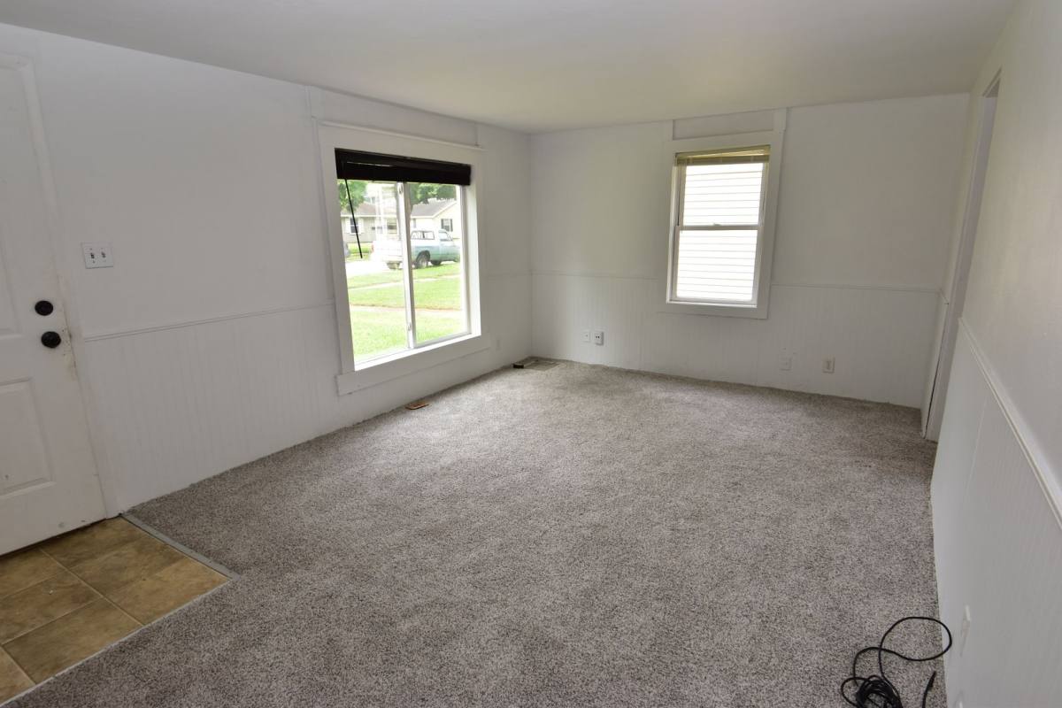 House for rent at 929 Beale St, South Bend, IN 46616