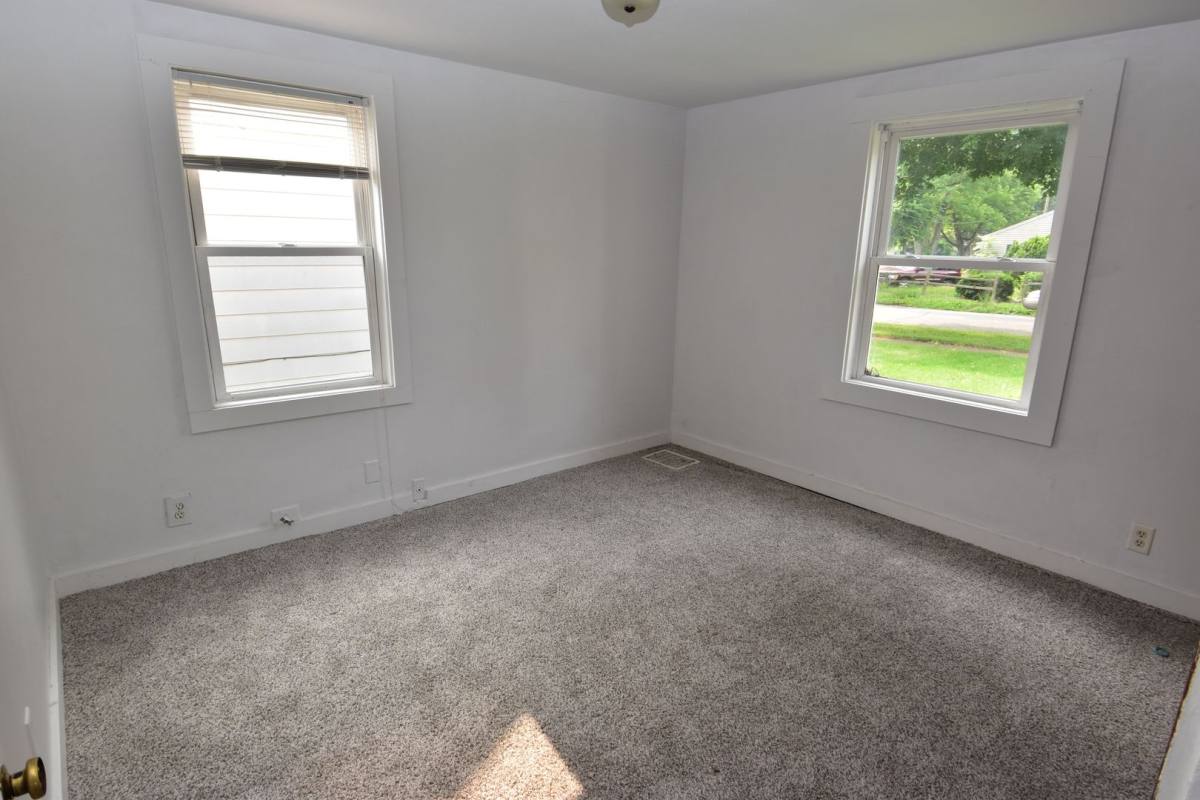 House for rent at 929 Beale St, South Bend, IN 46616