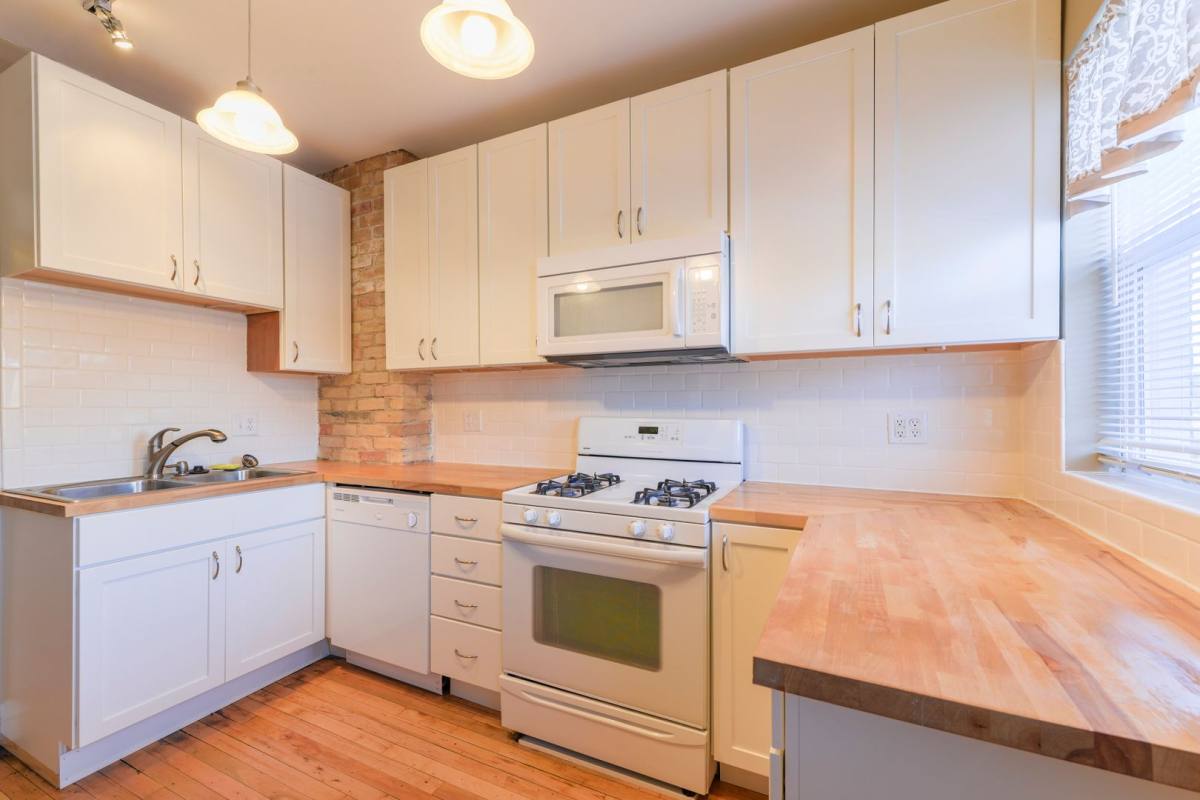 Apartment for rent at 506 Newton Ave N, Minneapolis, MN 55405