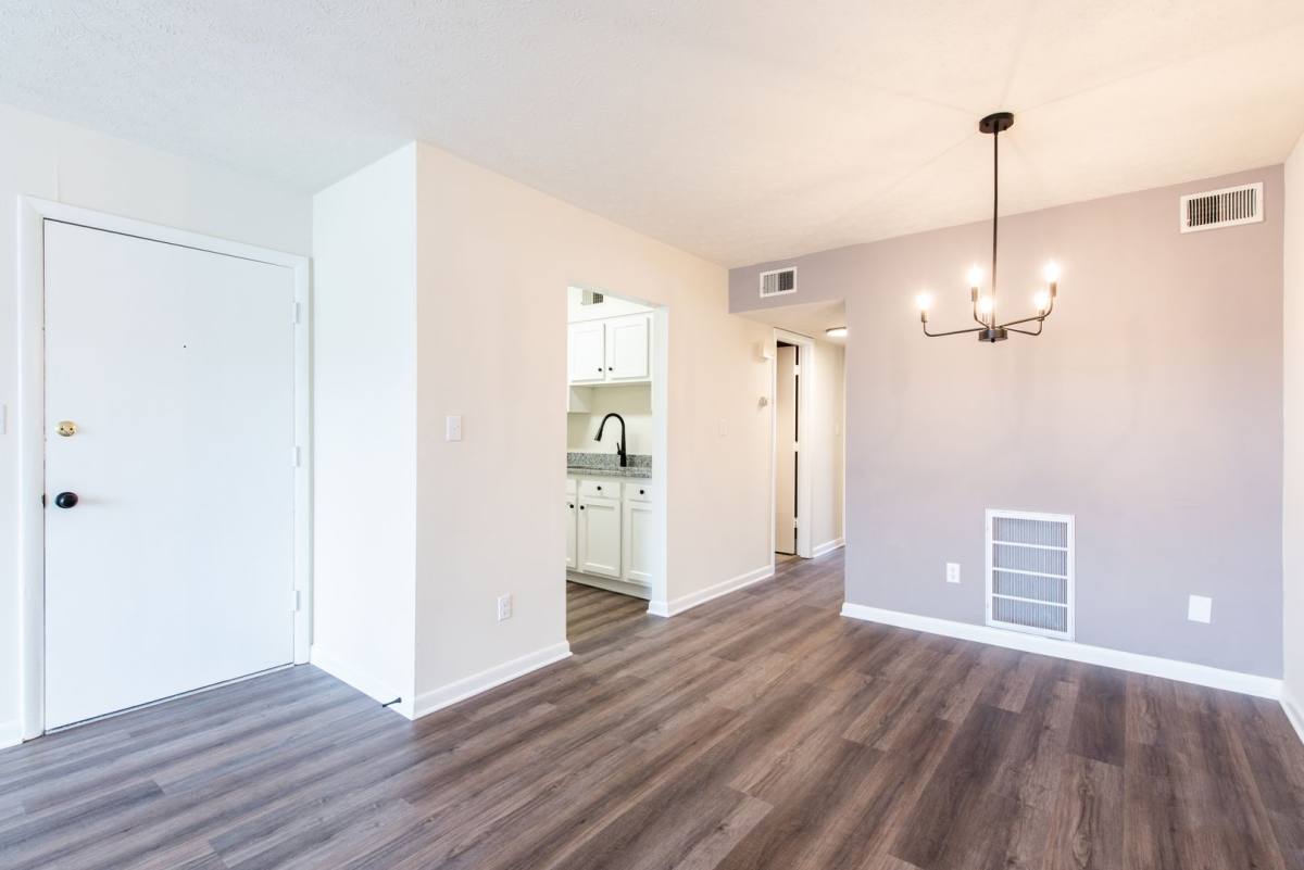 Apartment for rent at 2344 Grinstead Dr, Louisville, KY 40204