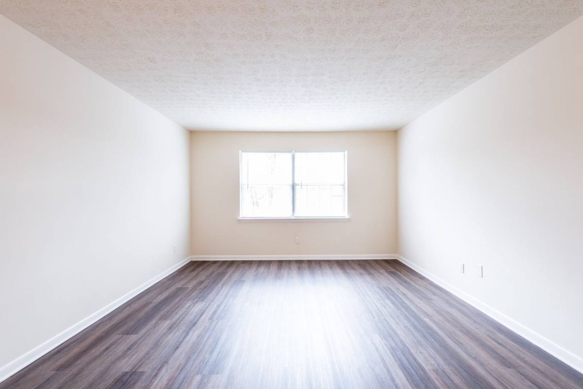 Apartment for rent at 2344 Grinstead Dr, Louisville, KY 40204