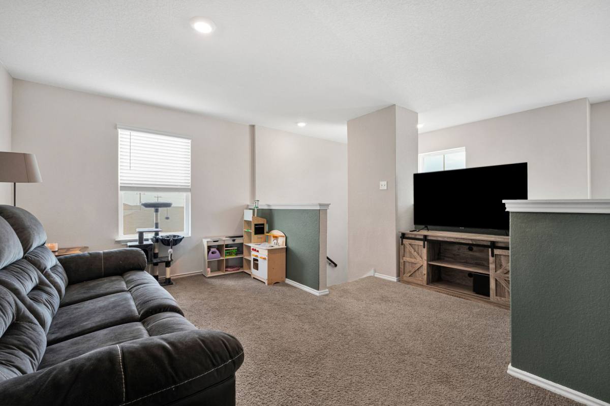 House for rent at 9570 Ranch Loop, San Antonio, TX 78254