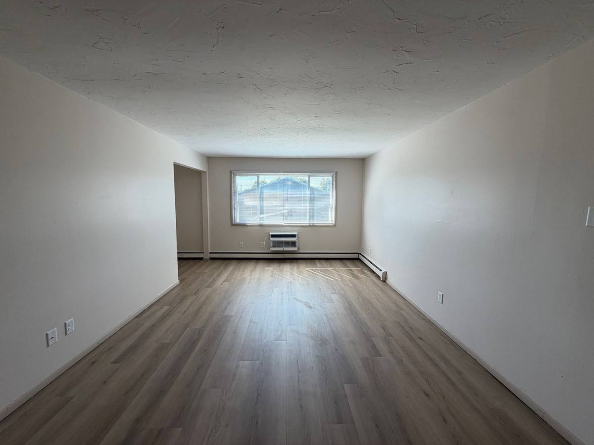 Apartment for rent at 1688 Shawano Ave, Green Bay, WI 54303