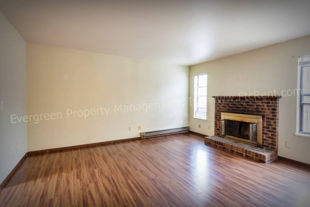 Apartment for rent at 904-906 Camelot Court, Fort Collins, CO 80525