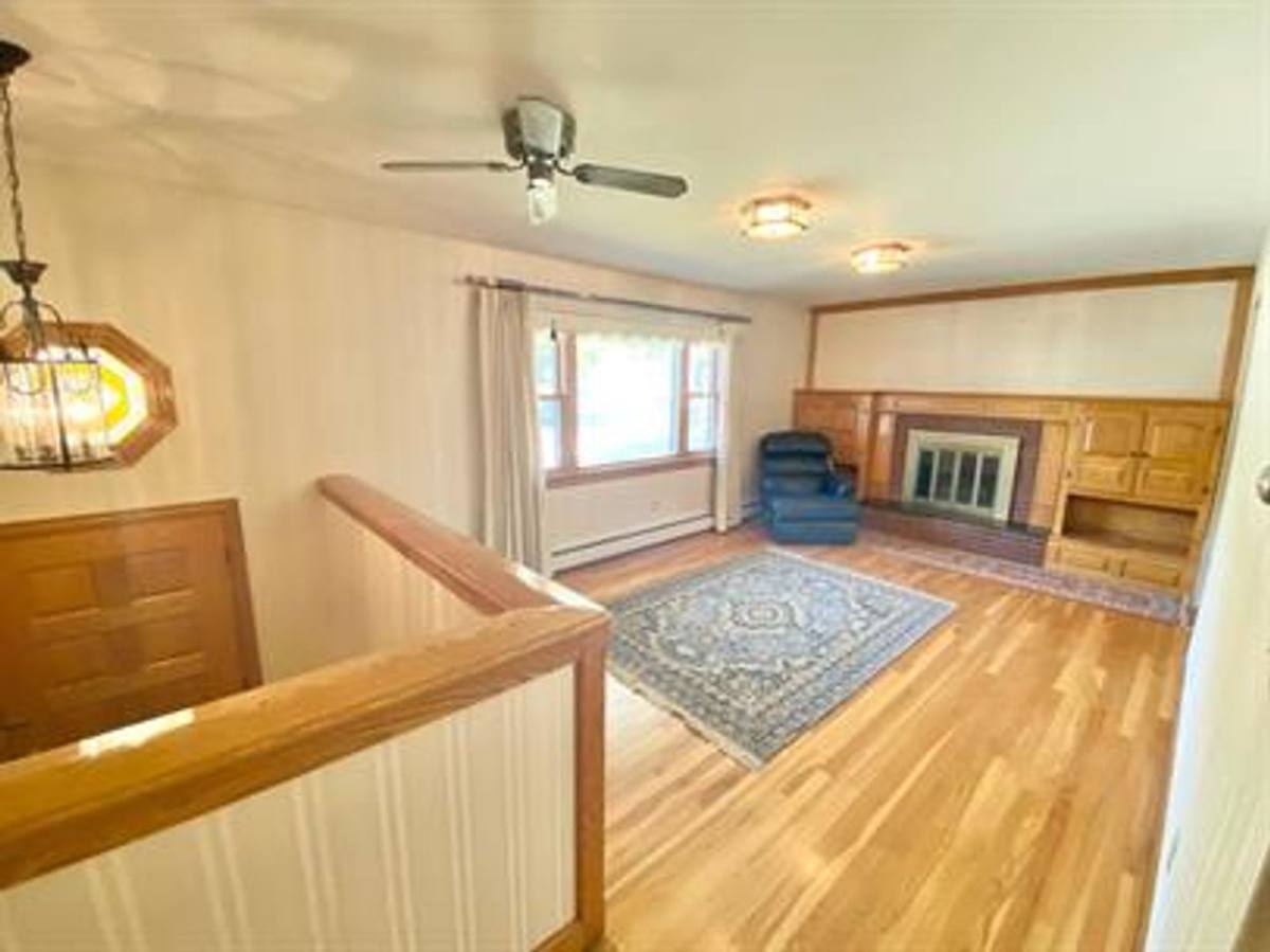House for rent at 8 Greenwood Ave, Essex, VT 05451