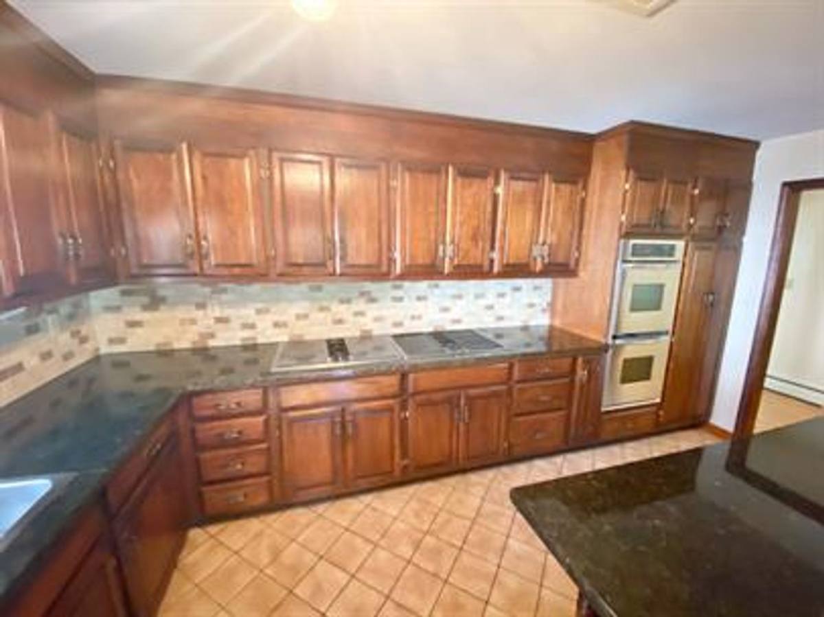 House for rent at 8 Greenwood Ave, Essex, VT 05451