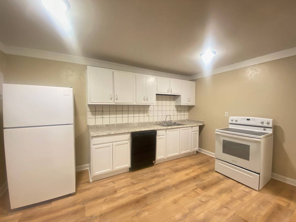 Apartment for rent at 177 College Dr, Daleville, VA 24083