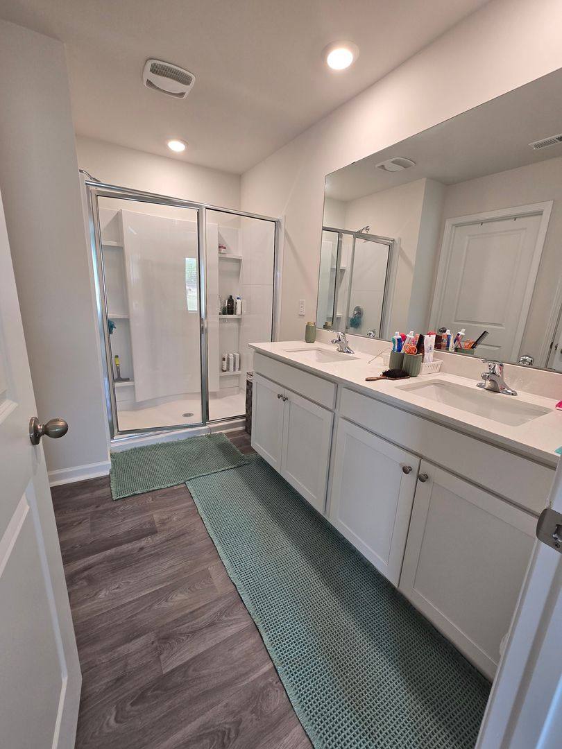 House for rent at 266 Palm Dr, Sanford, NC 27332