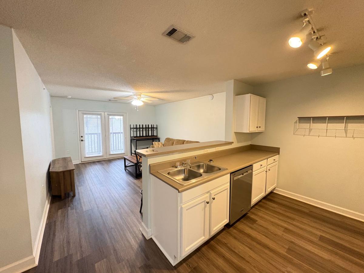 Apartment for rent at 731 Harts Cove Way, Seneca, SC 29678