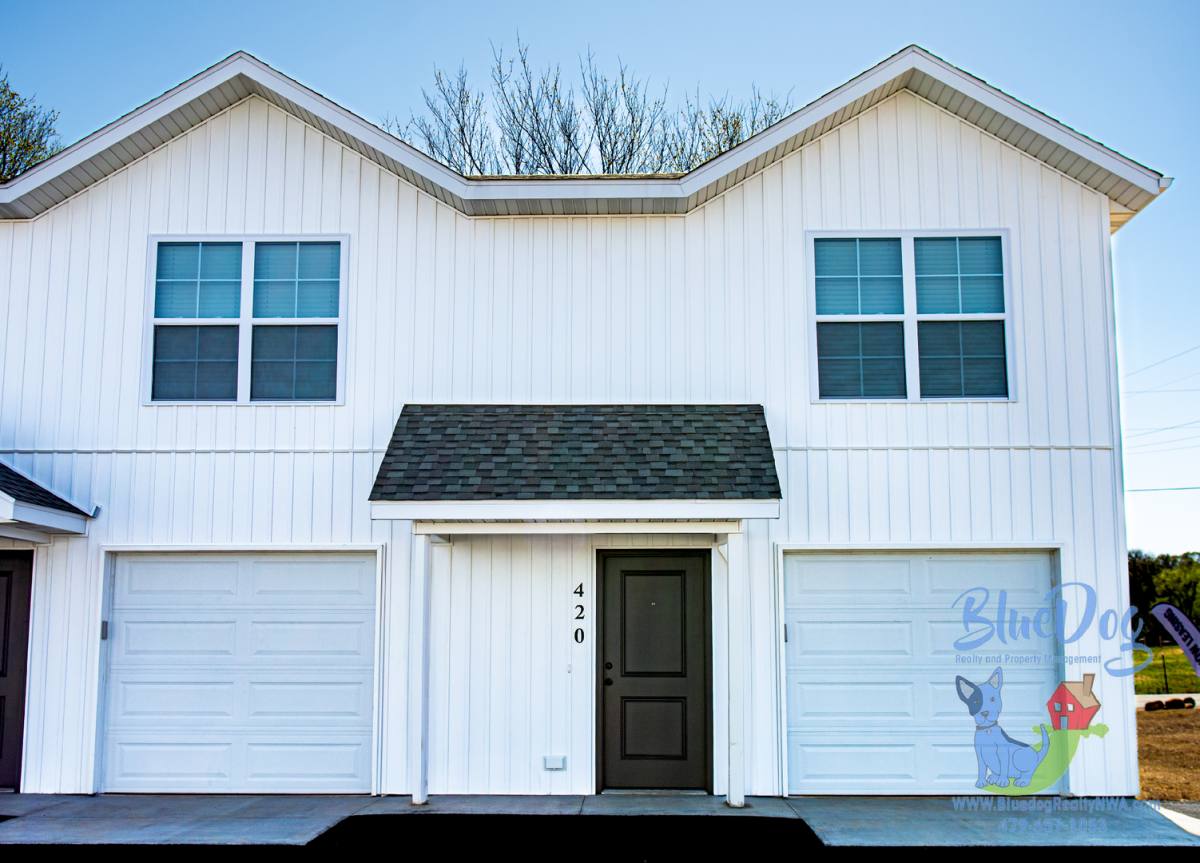 Townhouse for rent at 432 Blue Springs St, Decatur, AR 72722