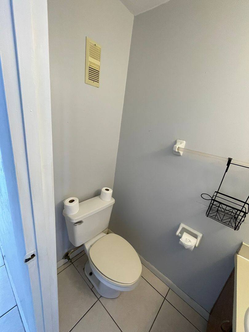 Townhouse for rent at 980 Canal View Blvd, Port Orange, FL 32129