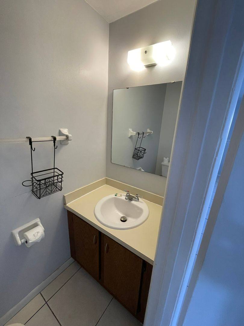 Townhouse for rent at 980 Canal View Blvd, Port Orange, FL 32129